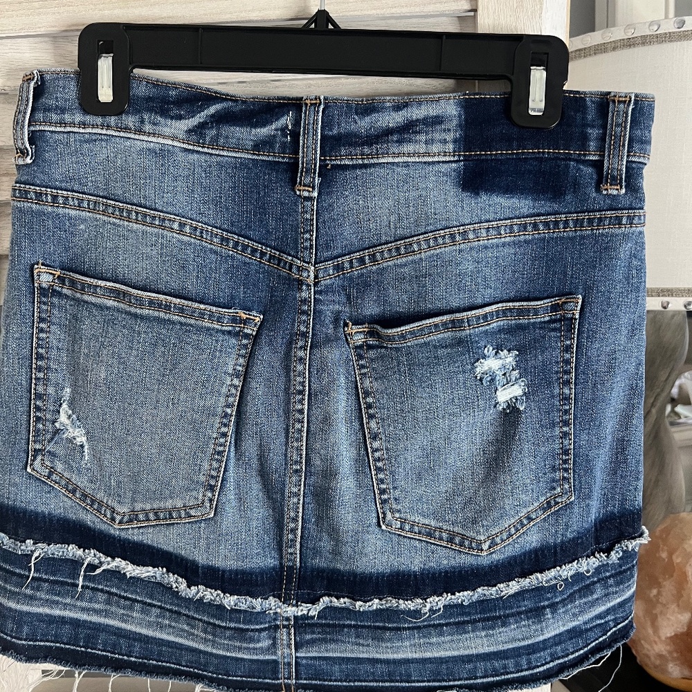 Denim Mini - Picture 2 of 2